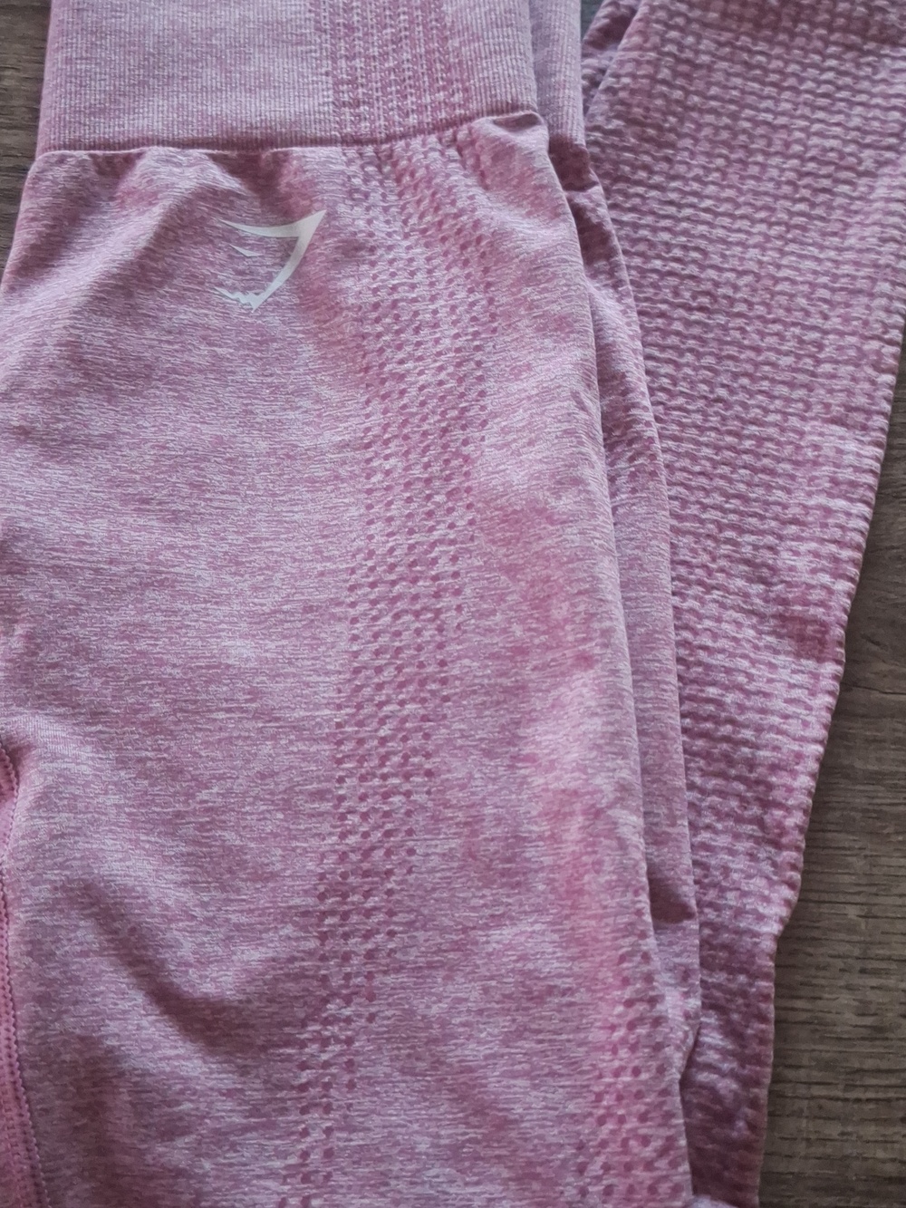 Gymshark seamless workout leggings size XS heathered pink/red